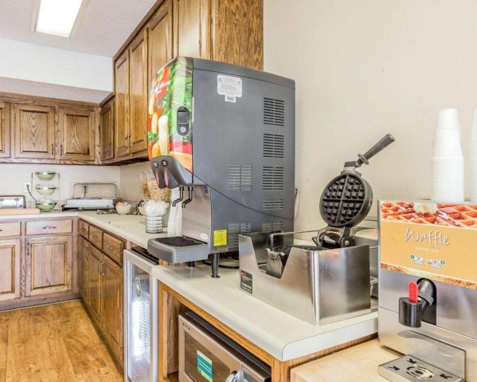 Rodeway Inn Sylacauga Hwy 280 Екстериор снимка