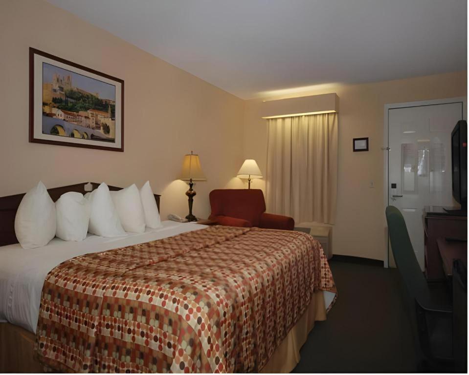 Rodeway Inn Sylacauga Hwy 280 Екстериор снимка