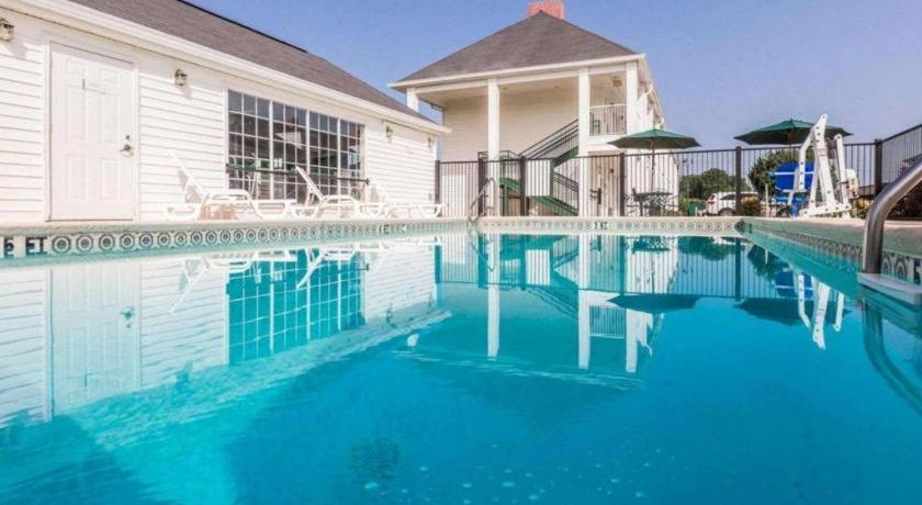 Rodeway Inn Sylacauga Hwy 280 Екстериор снимка